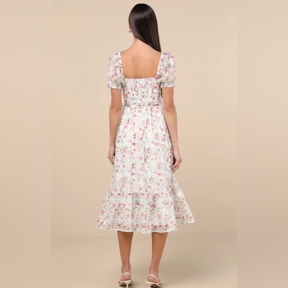 Lulus Galiena NWT size Small Ivory‎ Floral Tiered Puff Sleeve Midi Dress - Picture 2 of 14